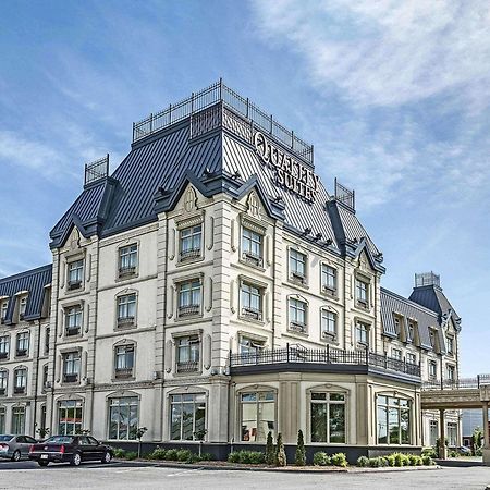 ควอลิตี สวีตส์ Hotel ดรัมมอนวิลล์ ภายนอก รูปภาพ