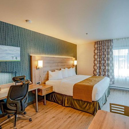 ควอลิตี สวีตส์ Hotel ดรัมมอนวิลล์ ภายนอก รูปภาพ