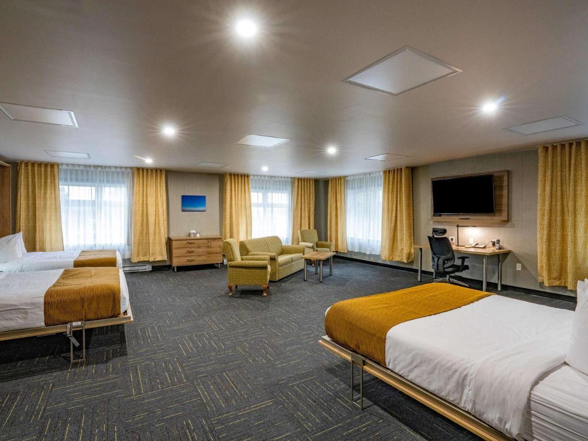 ควอลิตี สวีตส์ Hotel ดรัมมอนวิลล์ ภายนอก รูปภาพ