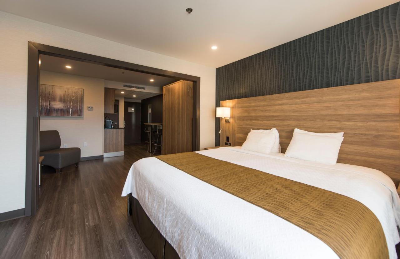 ควอลิตี สวีตส์ Hotel ดรัมมอนวิลล์ ภายนอก รูปภาพ