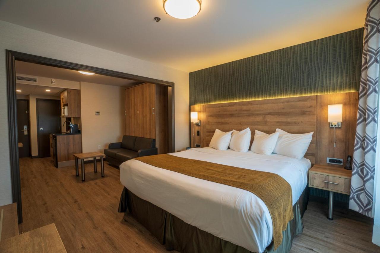 ควอลิตี สวีตส์ Hotel ดรัมมอนวิลล์ ภายนอก รูปภาพ