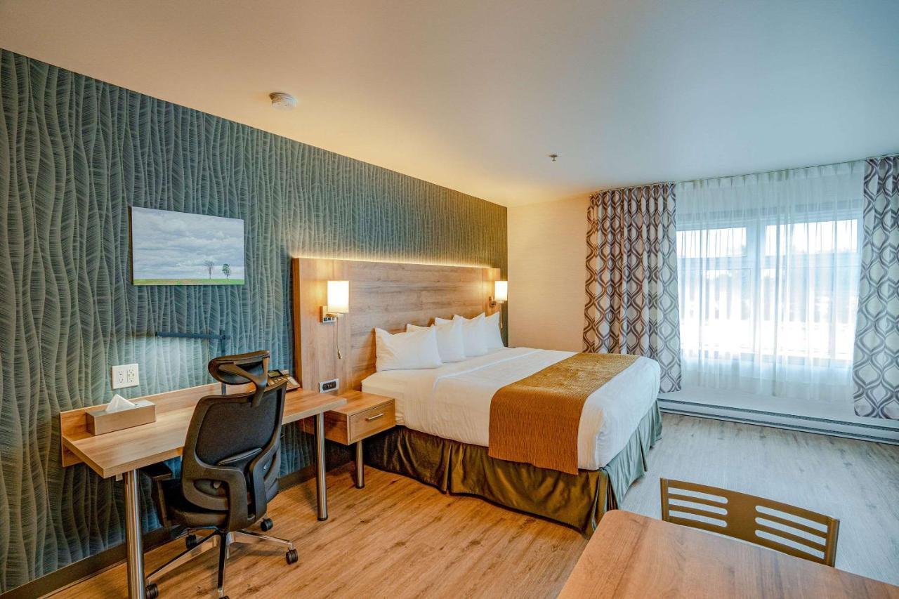 ควอลิตี สวีตส์ Hotel ดรัมมอนวิลล์ ภายนอก รูปภาพ
